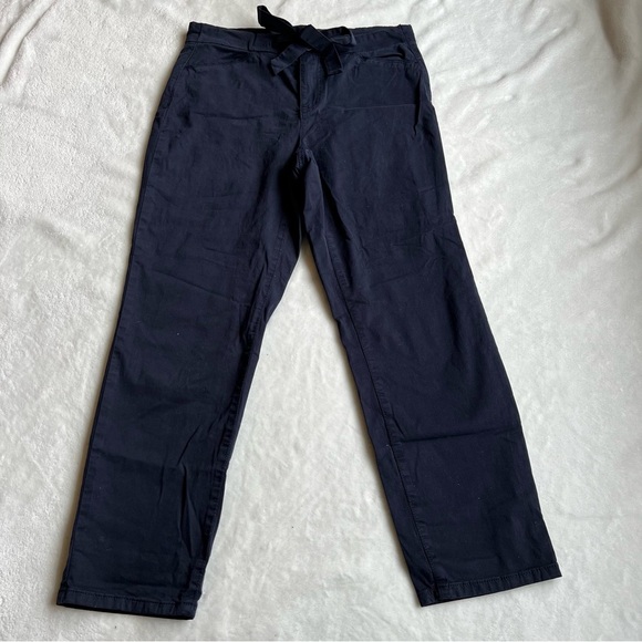 Reitmans Navy Blue Capris - Picture 2 of 8